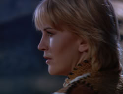 extant_XenaWarriorPrincess_6x07-TheRheingold_0921