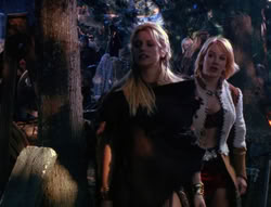 extant_XenaWarriorPrincess_6x07-TheRheingold_0929