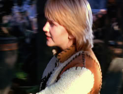 extant_XenaWarriorPrincess_6x07-TheRheingold_0932