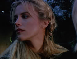 extant_XenaWarriorPrincess_6x07-TheRheingold_0937