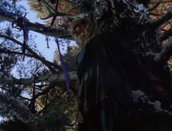 extant_XenaWarriorPrincess_6x07-TheRheingold_0984