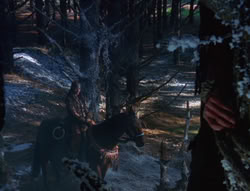 extant_XenaWarriorPrincess_6x07-TheRheingold_0988