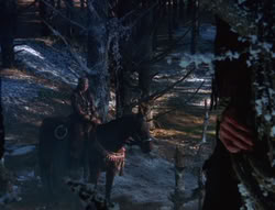 extant_XenaWarriorPrincess_6x07-TheRheingold_0989