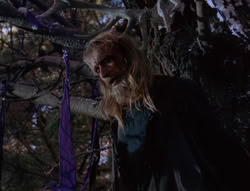 extant_XenaWarriorPrincess_6x07-TheRheingold_0994