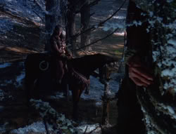 extant_XenaWarriorPrincess_6x07-TheRheingold_1009