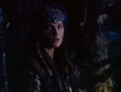 extant_XenaWarriorPrincess_6x07-TheRheingold_1019