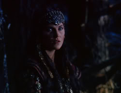 extant_XenaWarriorPrincess_6x07-TheRheingold_1020