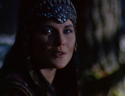 extant_XenaWarriorPrincess_6x07-TheRheingold_1064