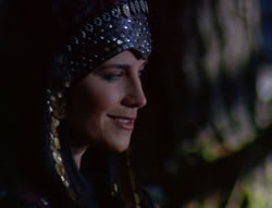 extant_XenaWarriorPrincess_6x07-TheRheingold_1070