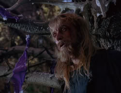 extant_XenaWarriorPrincess_6x07-TheRheingold_1084