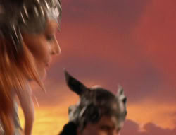 extant_XenaWarriorPrincess_6x07-TheRheingold_1113