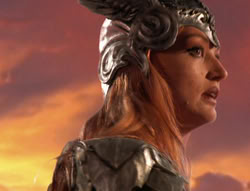 extant_XenaWarriorPrincess_6x07-TheRheingold_1124