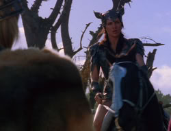 extant_XenaWarriorPrincess_6x07-TheRheingold_1155