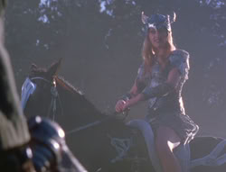 extant_XenaWarriorPrincess_6x07-TheRheingold_1168
