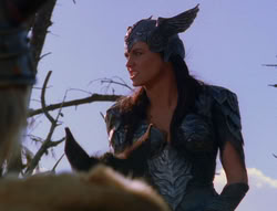 extant_XenaWarriorPrincess_6x07-TheRheingold_1177