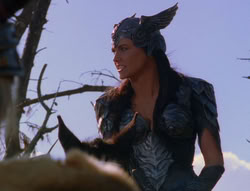 extant_XenaWarriorPrincess_6x07-TheRheingold_1178