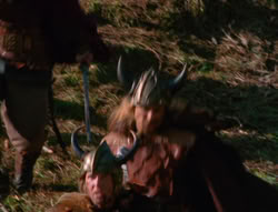 extant_XenaWarriorPrincess_6x07-TheRheingold_1229