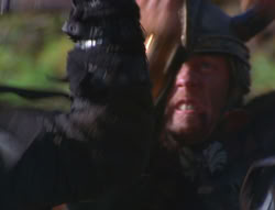 extant_XenaWarriorPrincess_6x07-TheRheingold_1236