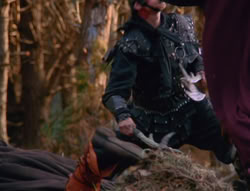 extant_XenaWarriorPrincess_6x07-TheRheingold_1248