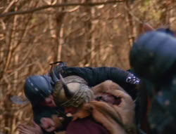 extant_XenaWarriorPrincess_6x07-TheRheingold_1254