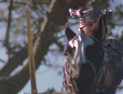 extant_XenaWarriorPrincess_6x07-TheRheingold_1261