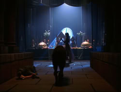 extant_XenaWarriorPrincess_6x07-TheRheingold_1301