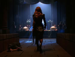 extant_XenaWarriorPrincess_6x07-TheRheingold_1306