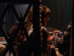extant_XenaWarriorPrincess_6x07-TheRheingold_1312