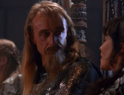 extant_XenaWarriorPrincess_6x07-TheRheingold_1333