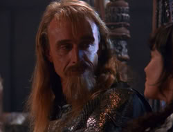 extant_XenaWarriorPrincess_6x07-TheRheingold_1335