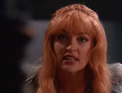 extant_XenaWarriorPrincess_6x07-TheRheingold_1338