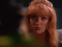 extant_XenaWarriorPrincess_6x07-TheRheingold_1345