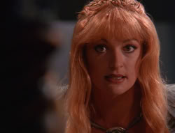 extant_XenaWarriorPrincess_6x07-TheRheingold_1350