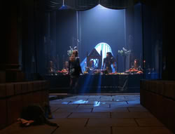 extant_XenaWarriorPrincess_6x07-TheRheingold_1381