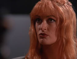 extant_XenaWarriorPrincess_6x07-TheRheingold_1386