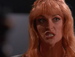 extant_XenaWarriorPrincess_6x07-TheRheingold_1387