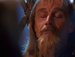 extant_XenaWarriorPrincess_6x07-TheRheingold_1390