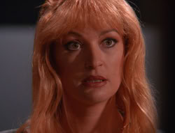 extant_XenaWarriorPrincess_6x07-TheRheingold_1405