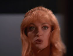 extant_XenaWarriorPrincess_6x07-TheRheingold_1411