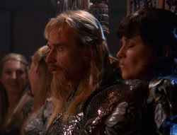 extant_XenaWarriorPrincess_6x07-TheRheingold_1422