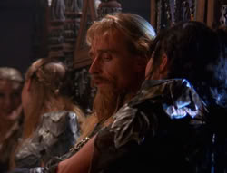 extant_XenaWarriorPrincess_6x07-TheRheingold_1427
