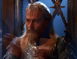 extant_XenaWarriorPrincess_6x07-TheRheingold_1439