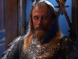extant_XenaWarriorPrincess_6x07-TheRheingold_1443