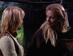 extant_XenaWarriorPrincess_6x07-TheRheingold_1461