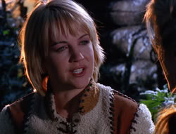extant_XenaWarriorPrincess_6x07-TheRheingold_1463