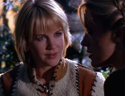 extant_XenaWarriorPrincess_6x07-TheRheingold_1476