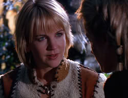 extant_XenaWarriorPrincess_6x07-TheRheingold_1477