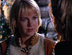 extant_XenaWarriorPrincess_6x07-TheRheingold_1479
