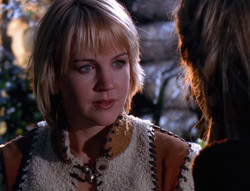 extant_XenaWarriorPrincess_6x07-TheRheingold_1481