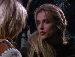 extant_XenaWarriorPrincess_6x07-TheRheingold_1482